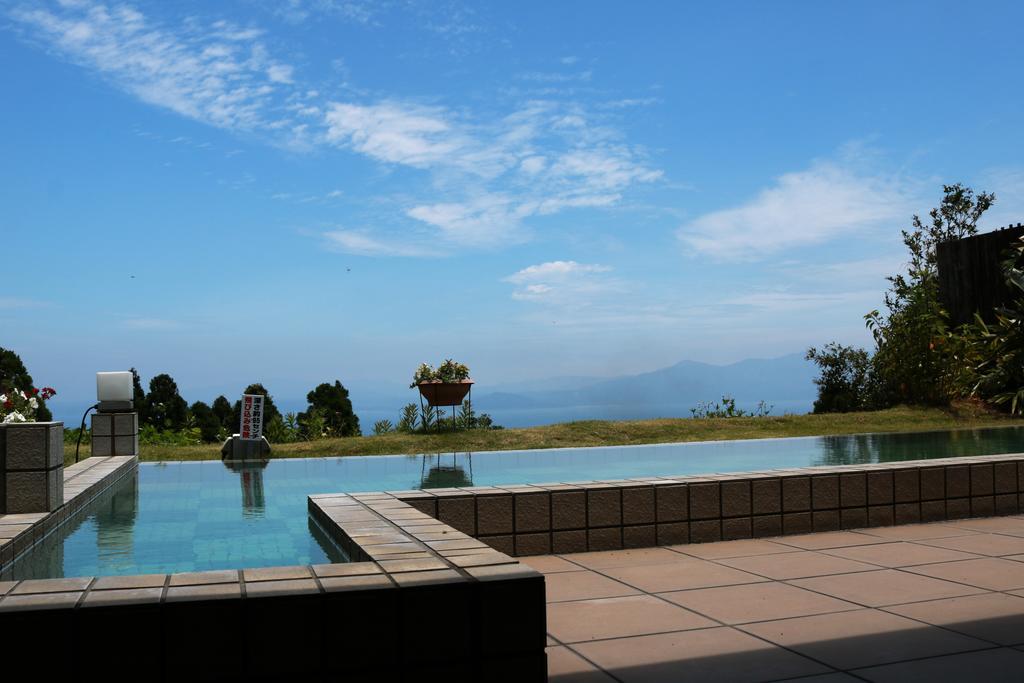 Onsensui Pool & Fufu Rotenburo No Hanareyado Yurian Ibusuki Esterno foto